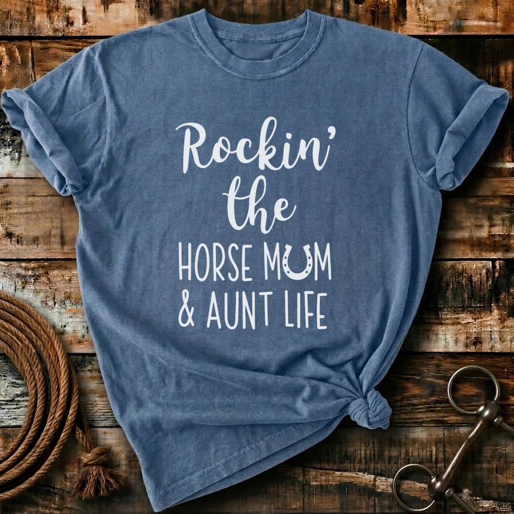 Rockin' the horse mum & aunt life